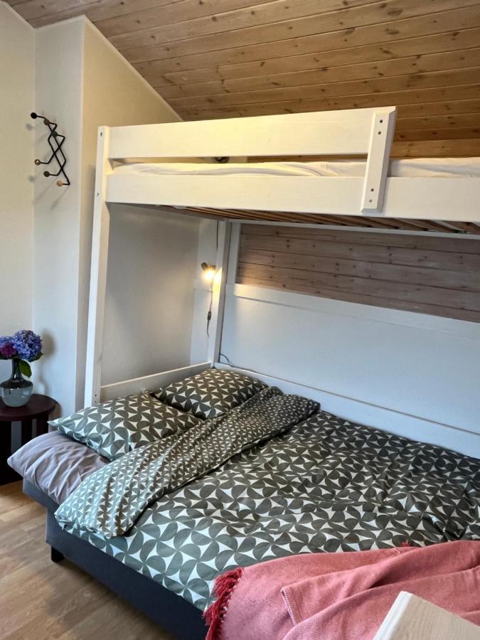 Sea View Chalet Hjalteby ภายนอก รูปภาพ